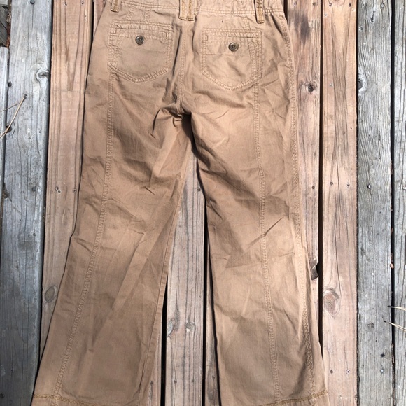 Eddie Bauer Women’s Dark Khaki Pants Straight Leg Mid-Rise Dark Tan - Picture 5 of 7